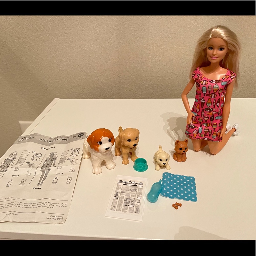 Barbie Doggy Daycare Set